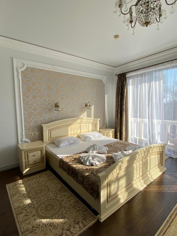 Spa Hotel Karakas Sukhumi Eksteriør billede