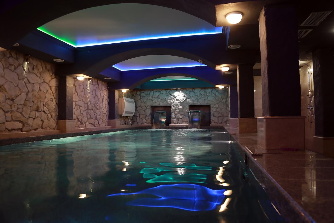 Spa Hotel Karakas Sukhumi Eksteriør billede