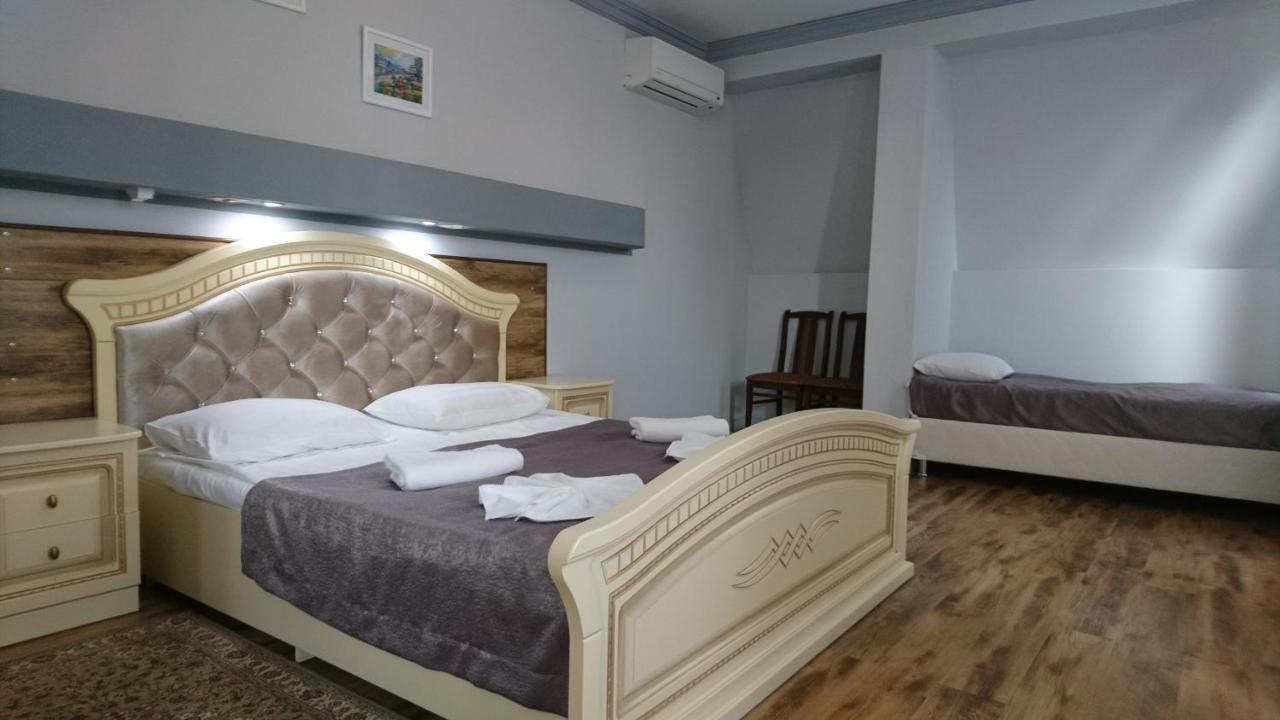 Spa Hotel Karakas Sukhumi Eksteriør billede