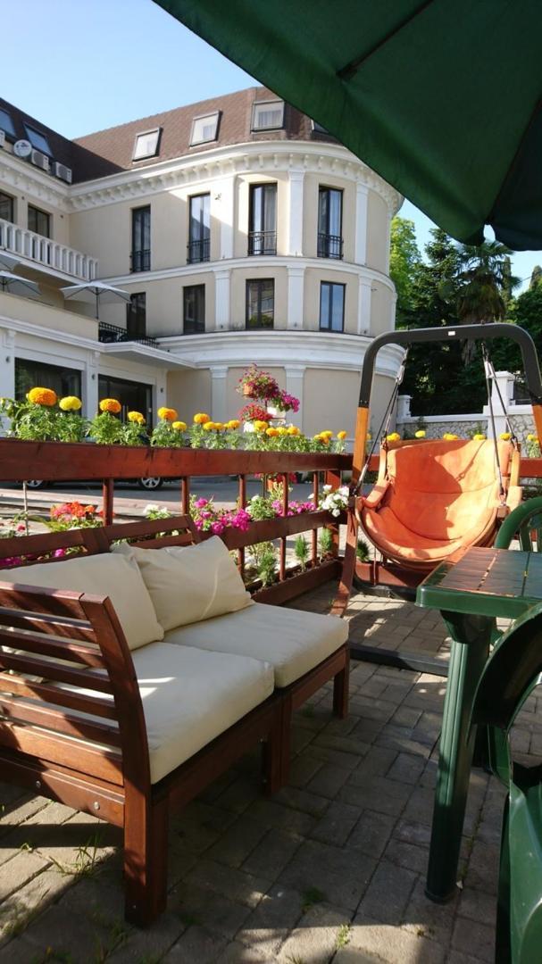 Spa Hotel Karakas Sukhumi Eksteriør billede