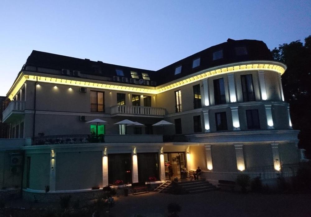 Spa Hotel Karakas Sukhumi Eksteriør billede